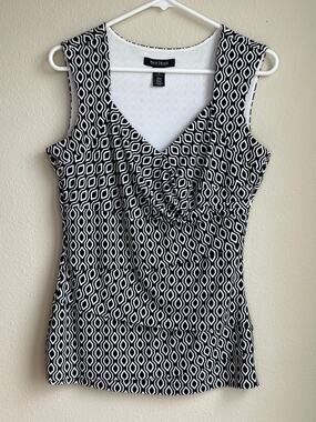 White House Black Market Geometric Faux Wrap Sleeveless Top Medium